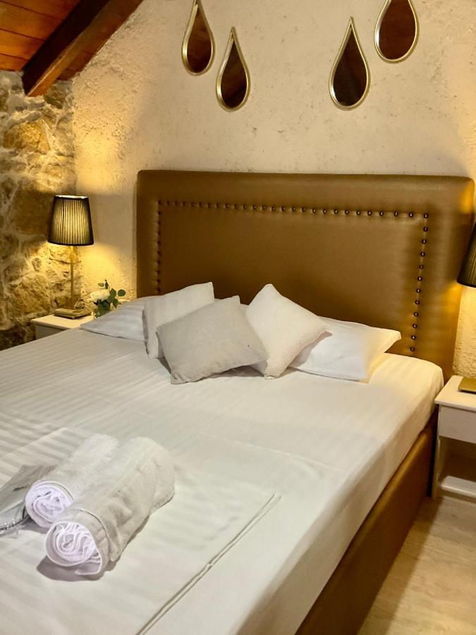 Stonehouse & Casa Al Sole E Al Mare Villa Nea Roda Luaran gambar