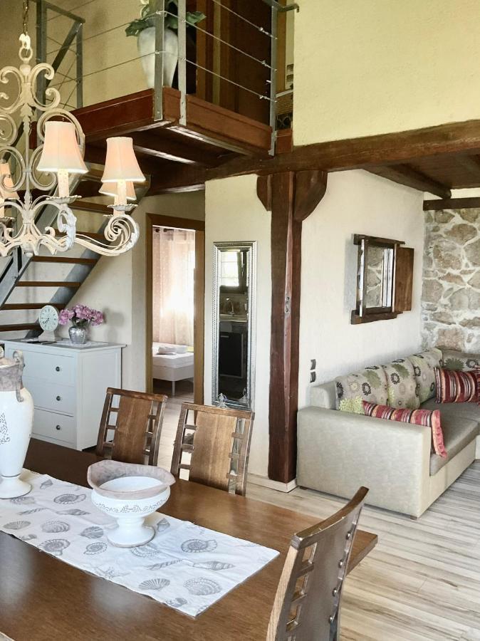 Stonehouse & Casa Al Sole E Al Mare Villa Nea Roda Luaran gambar