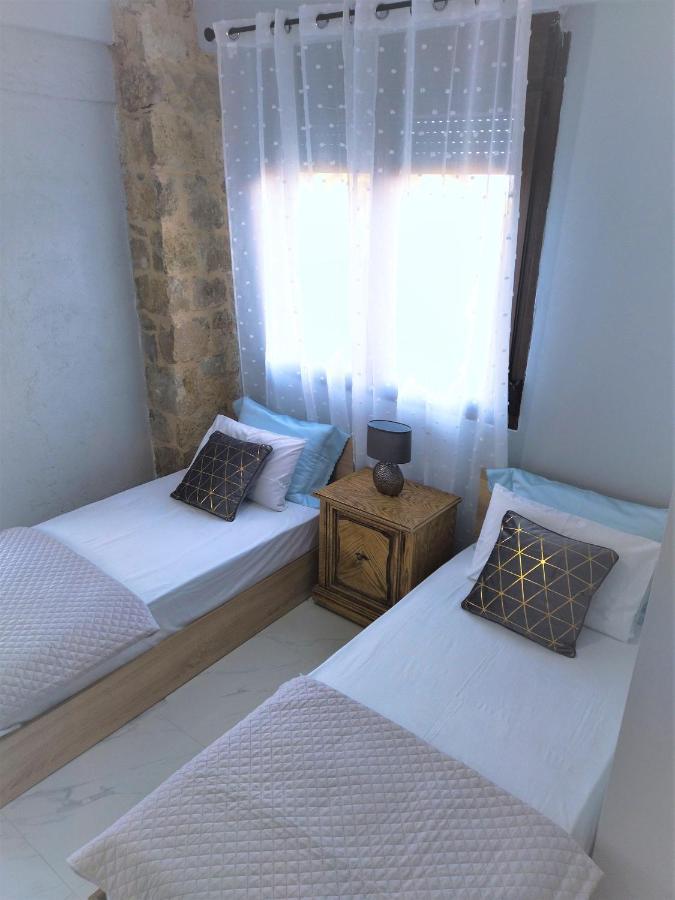 Stonehouse & Casa Al Sole E Al Mare Villa Nea Roda Luaran gambar