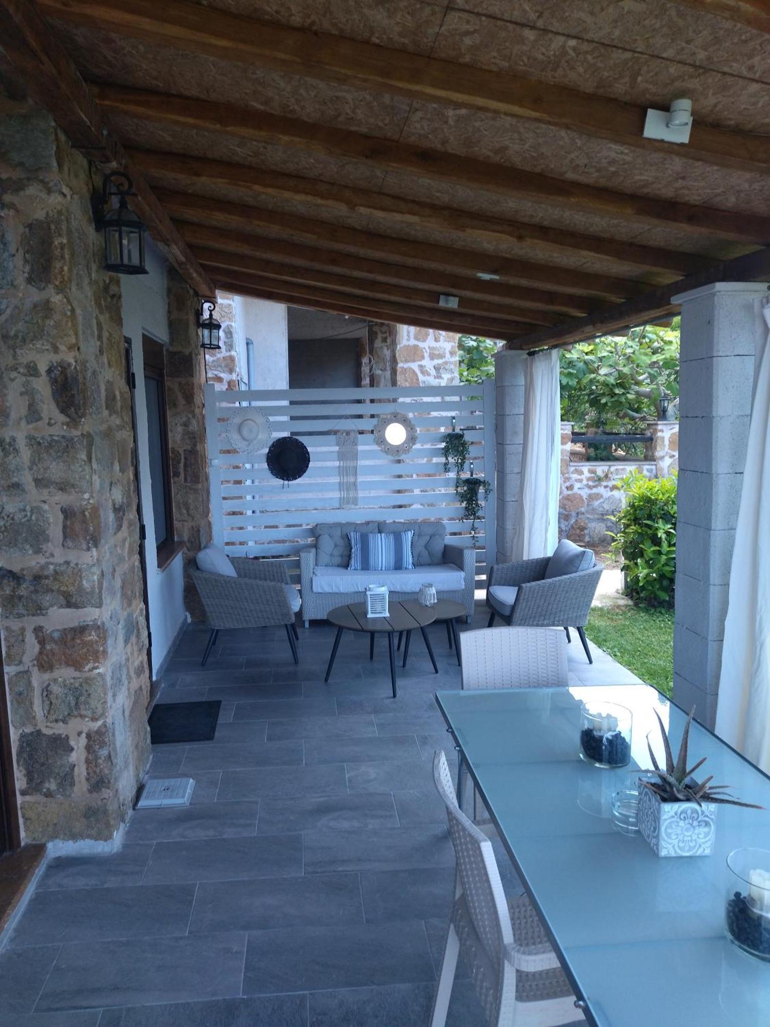 Stonehouse & Casa Al Sole E Al Mare Villa Nea Roda Luaran gambar